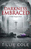 Book cover of Darkness Embraced