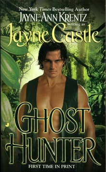 Book cover of Ghost Hunter