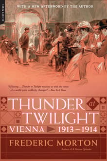 Book cover of Thunder at Twilight