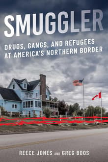 Book cover of Smuggler