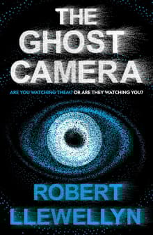 Book cover of The Ghost Camera