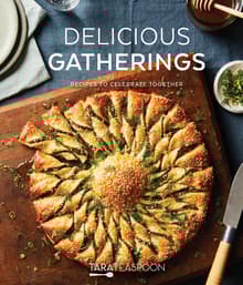 Book cover of Delicious Gatherings: Recipes to Celebrate Together