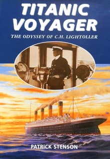 Book cover of Titanic Voyager