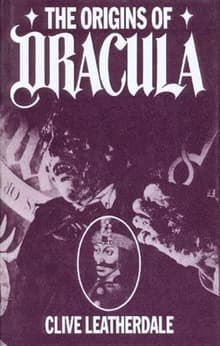 Book cover of The Origins of Dracula: Background to Bram Stoker's Gothic Masterpiece